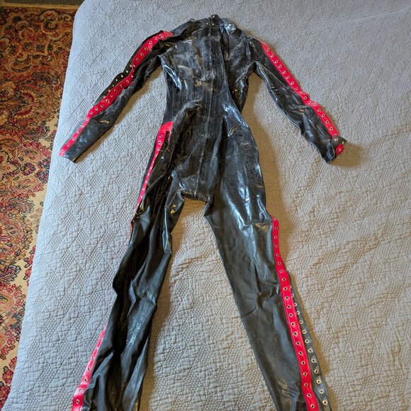 DeMask Black and Red Lace-up Catsuit - Picture 2 of 6